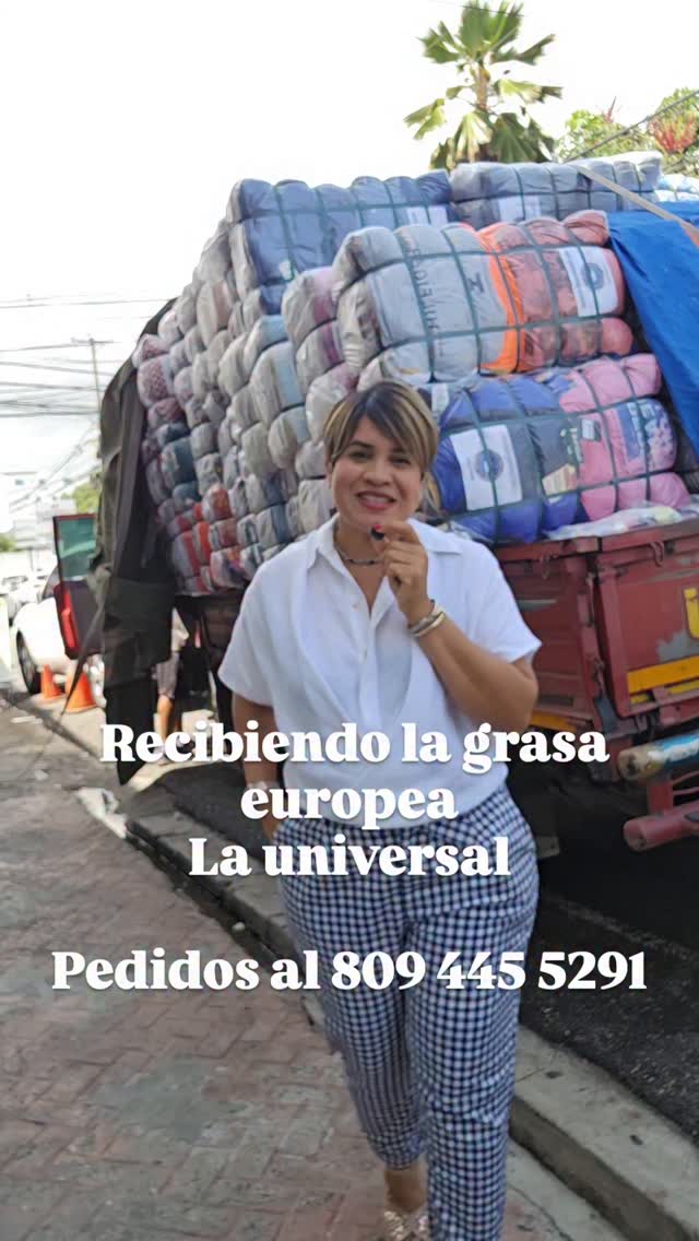 Camión de pacas europeas llegando a Espinta